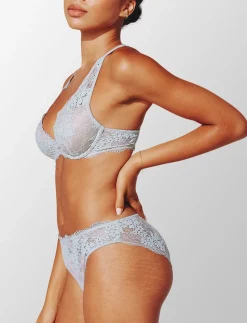 All Day Lace Uplift Plunge Bra