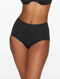 24/7® Classic Brief 3 Pack Box