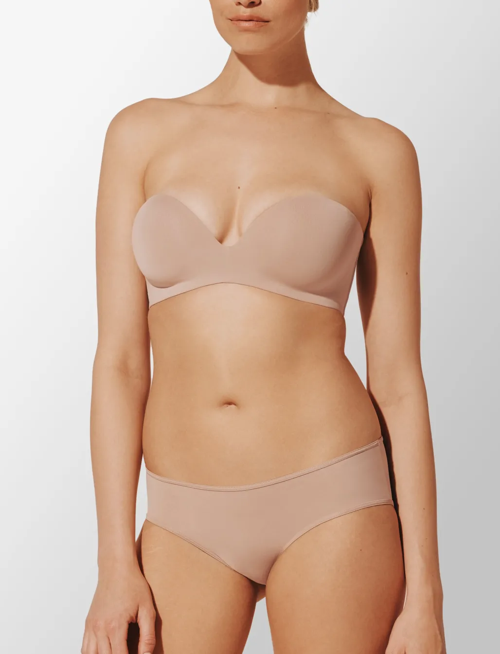 24/7® Classic Strapless Push-Up