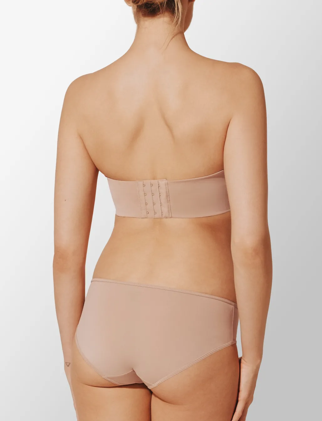 24/7® Classic Strapless Push-Up