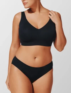 ComfortStretch Smoothing Wireless Bra
