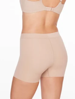 ComfortStretch Smoothing Anti-Chafe Shorts