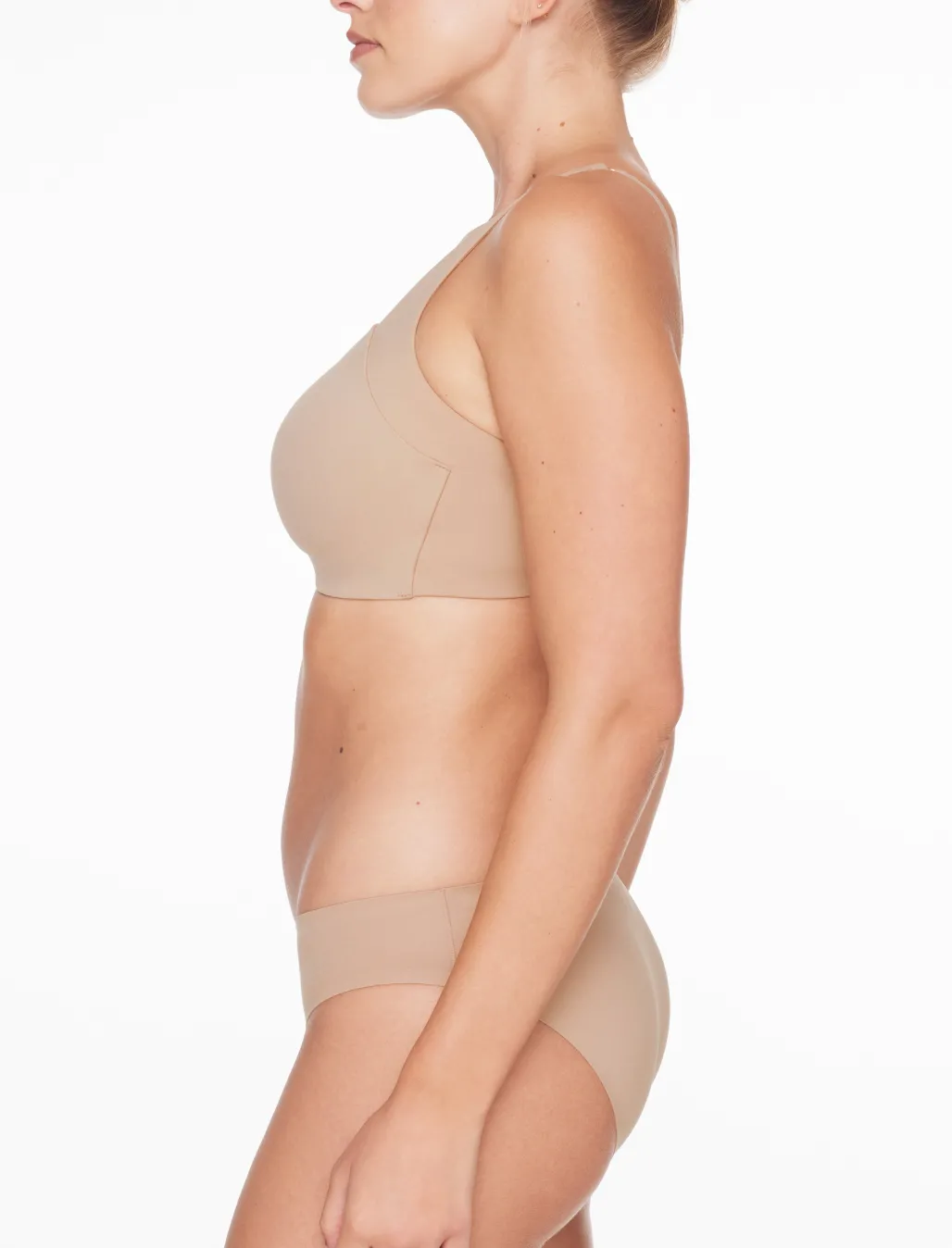 ComfortStretch Smoothing Wireless Bra